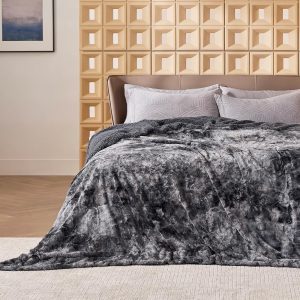 Bedsure Sherpa Fluffy Blanket King Size for Bed - Fleece Soft and Cozy Throw for Women, Plush & Fuzzy Faux Fur Blanket for Couch, Sofa and Decor, Tie Dye Design, Grey, 108x90 Inches