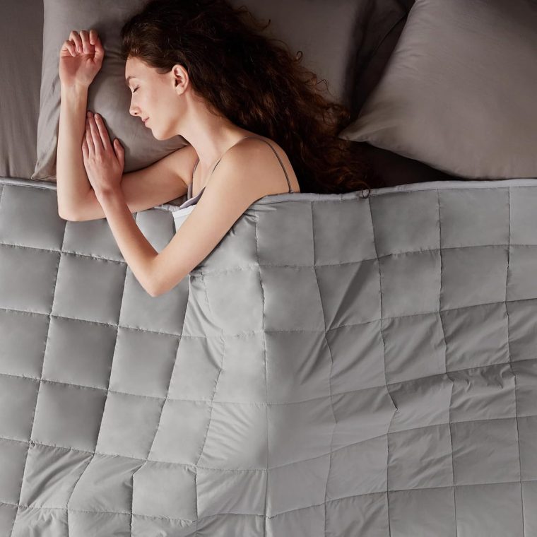 Weighted Blanket Queen/King Size (80"x87" 20lbs),Ultra Soft and Cozy Cooling Weighted Blanket for Adult,Heavy Blanket with Machine Washable Soft Blanket - Image 9