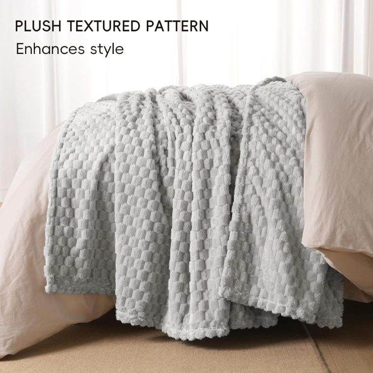 PHF Ultra Soft Flannel Fleece Blanket Queen Size, Lightweight 3D Jacquard Fleece Blanket, No Shedding, No Pilling, Luxury 340GSM Aesthetic Fluffy Cozy for Bed Room Decor, 90"x90", Light Grey - Image 7