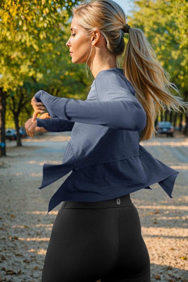 UEU Women's Crop Tops for Yoga Workout Athletic, Ice Cool Feeling Long Sleeves Shirts, Flowy Split Side Slit Oversized - Image 4