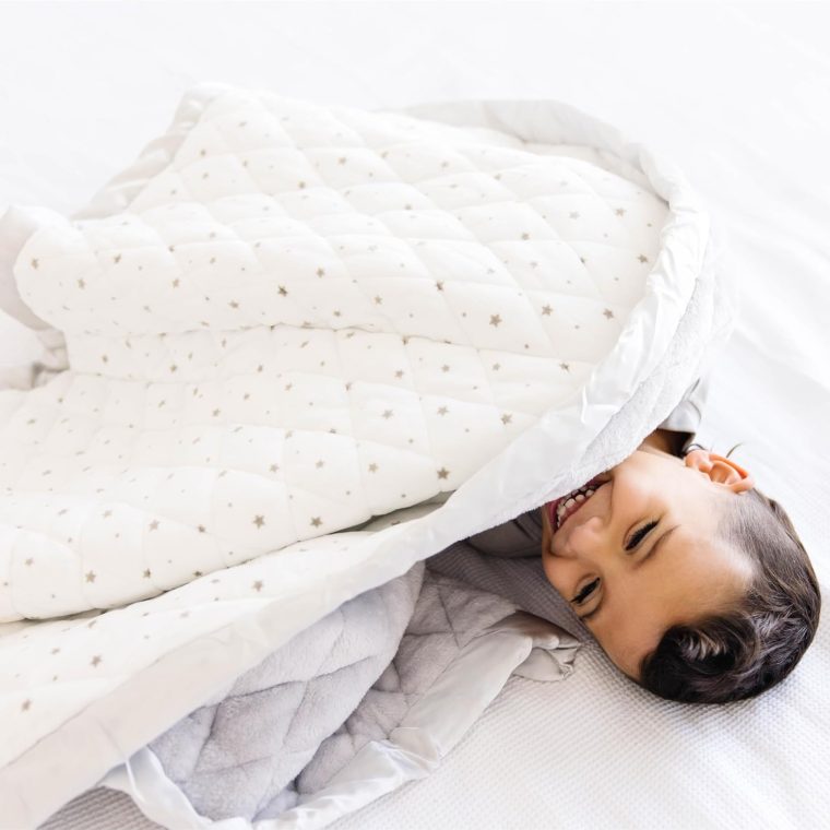DREAMLAND BABY 4lb Weighted Blanket for Kids. Breathable Dual Fabrics with Minky Cooling Side & Cozy Microfleece on Reverse. Ages 3+ and/or 30+ lbs (White with Grey Stars) - Image 3
