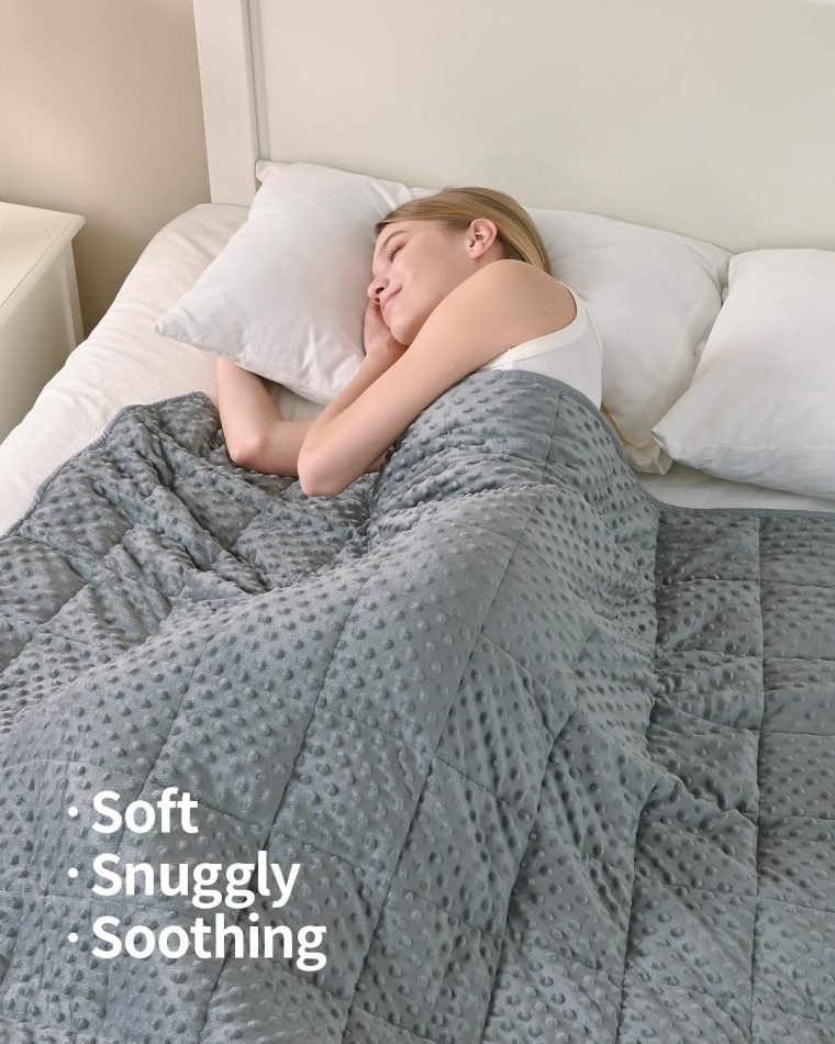 Mr. Sandman Weighted Blanket for Adults Queen, Minky Dots Heavy Blanket for Woman,Man Sleeping/Calm, Soft, Cozy and Cooling Weighted Throw Blankets, Machine Washable, 60 x 80in, 15 Pounds, Grey - Image 2