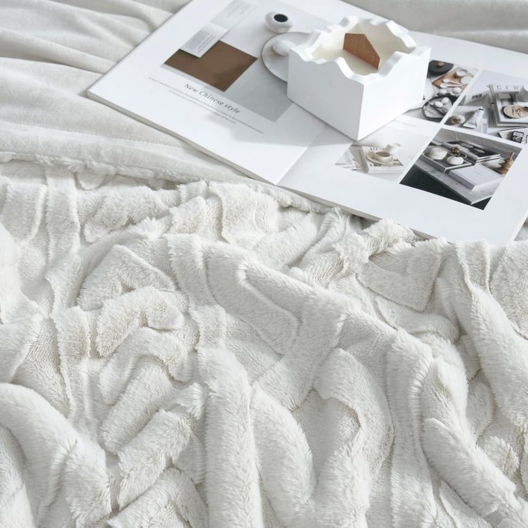Cozy Bliss Faux Fur Throw Blanket for Couch, Jacquard Fuzzy Plush Soft Thick Winter Throw Blanket for Sofa Bed Living Room Bedroom，60"x80" Beige - Image 6