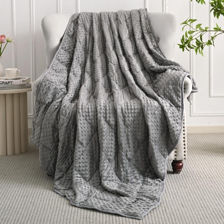 Mr. Sandman Weighted Blanket for Adults Queen, Minky Dots Heavy Blanket for Woman,Man Sleeping/Calm, Soft, Cozy and Cooling Weighted Throw Blankets, Machine Washable, 60 x 80in, 15 Pounds, Grey - Image 8