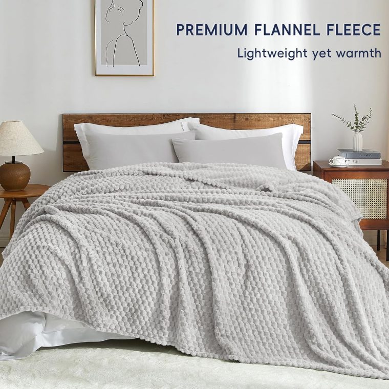 PHF Ultra Soft Flannel Fleece Blanket Queen Size, Lightweight 3D Jacquard Fleece Blanket, No Shedding, No Pilling, Luxury 340GSM Aesthetic Fluffy Cozy for Bed Room Decor, 90"x90", Light Grey - Image 3