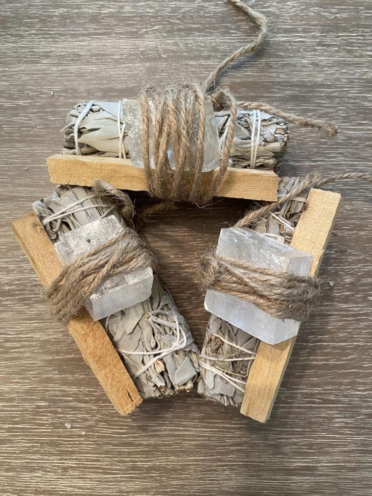 Generic Premium California White Sage, Palo Santo Smudge Sticks, Spiritual Cleansing Gemstone/Crystals, Home Cleansing Kit, Aromatherapy Sage and Palo Santo Sticks, Healing Raw Crystals - Image 2