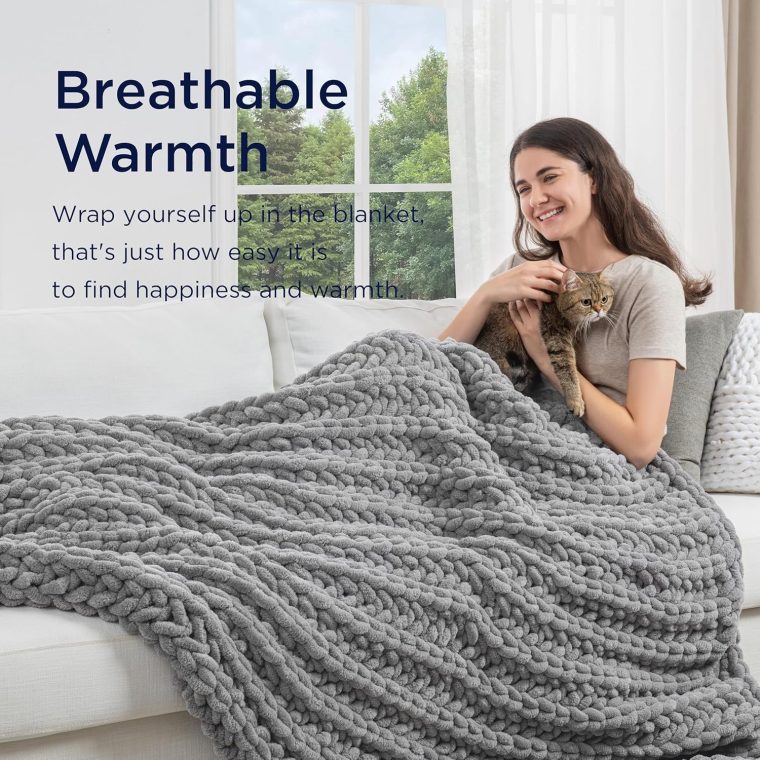 Maetoow Handmade 15 lb Soft Knitted Weighted Blanket, 72 x 48 in Breathable Chunky Knit Gravity Blanket Throw, Home Decor for Sofa Couch Bed, Light Grey - Image 5