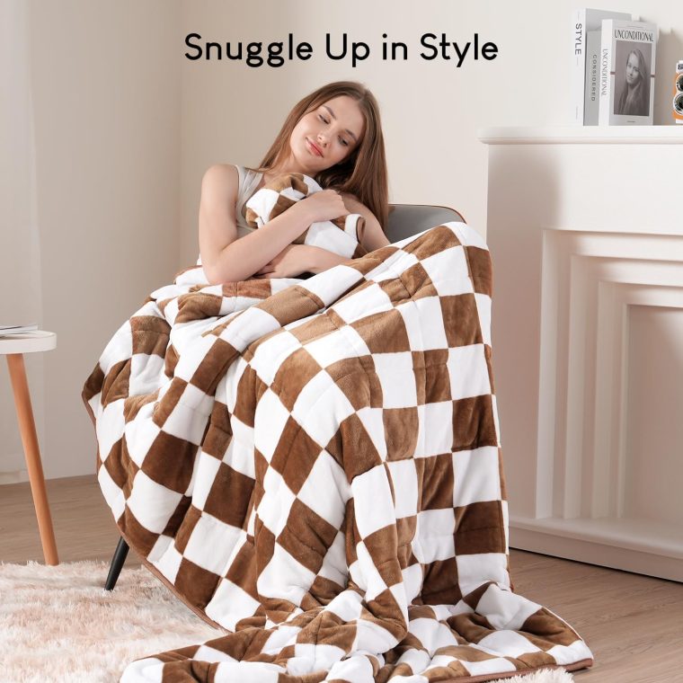 Reepow Fleece Sherpa Weighted Blanket for Adults 15 lbs 48" x 72" Twin Size, Soft Plush Warm Weighted Blanket, Heavy Bed Blanket with Ceramic Beads, Machine Washable, Khaki & White Checkered Pattern - Image 7
